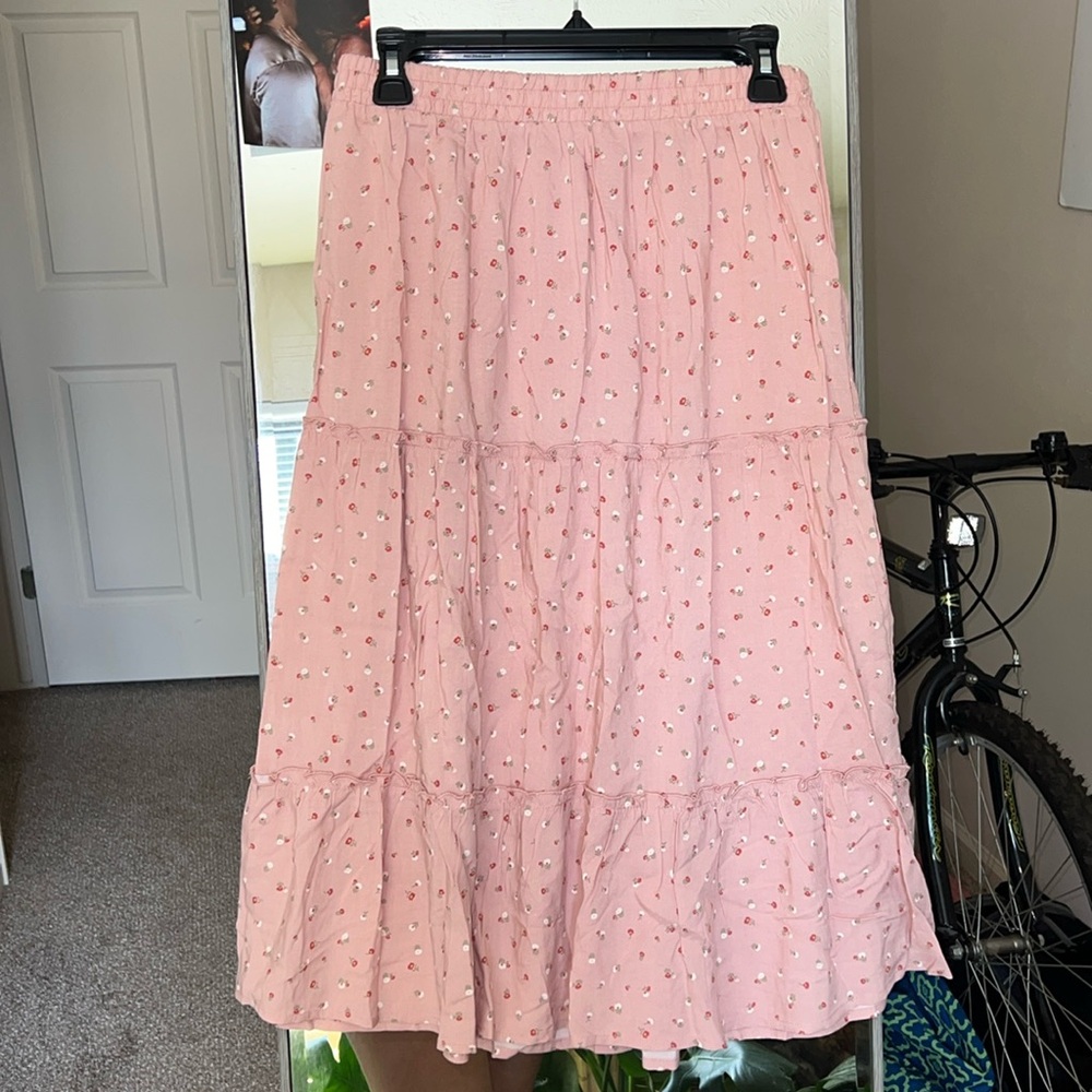Tiered skirt